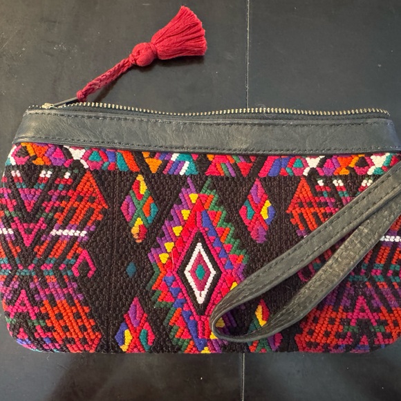 Colorful Geometric Pattern Clutch - Picture 1 of 5